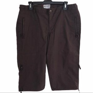 Columbia Cargo Shorts Size XL